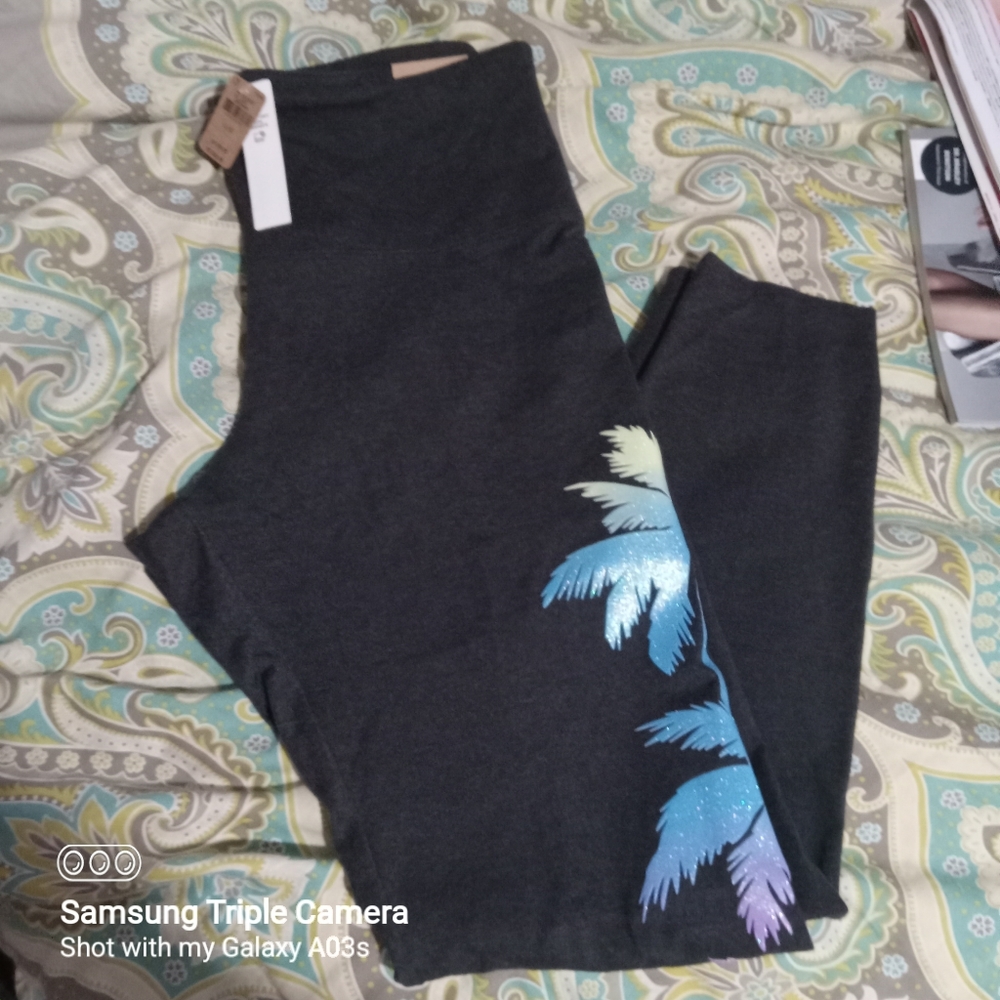 Victoria's Secret Pink full length leggings palm tree decals NEW with tags
